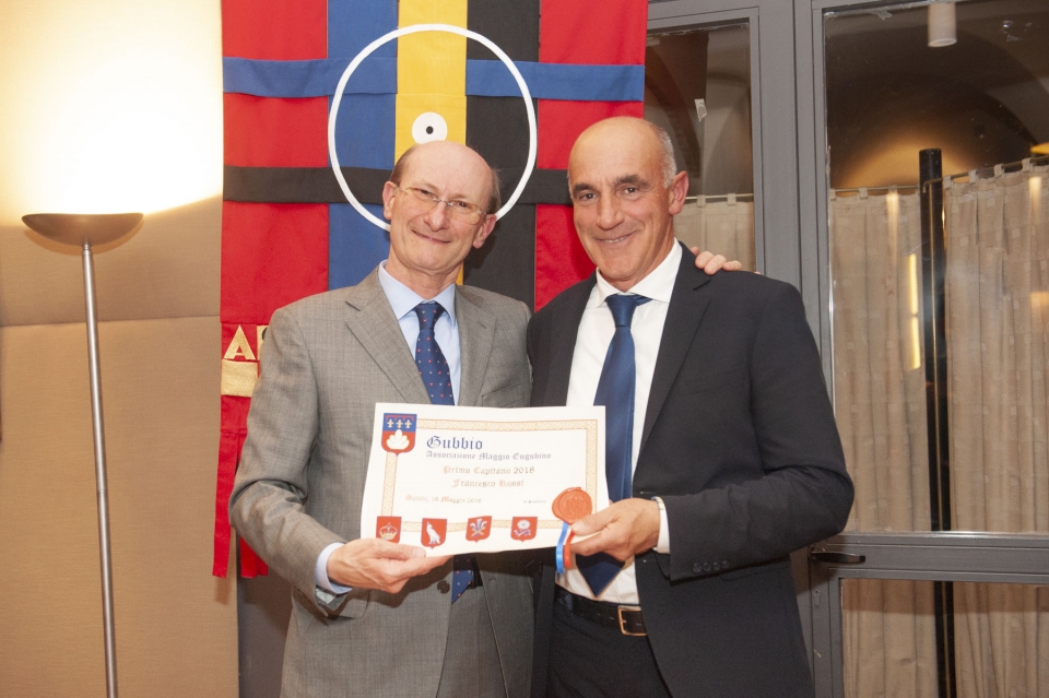 CONVIVIO EUGUBINI LONTANI, LE FOTO DEI PREMIATI 2018