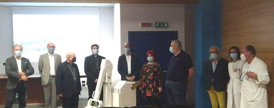 Spallata della Solidarietà: donato apparecchio radiografico portatile all Ospedale di Gubbio-Gualdo Tadino