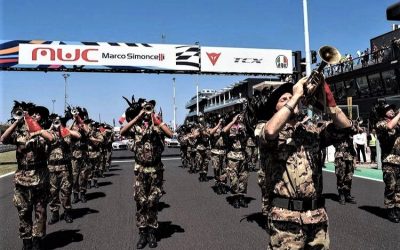 Applausi al Misano World Circuit per la Fanfara di Gubbio